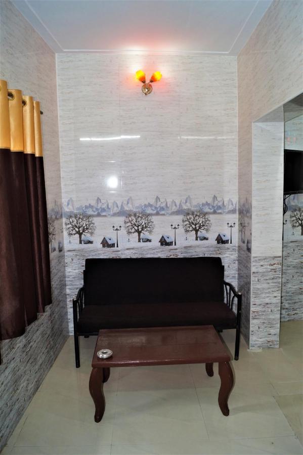 Wins Rooms Valparai Luaran gambar