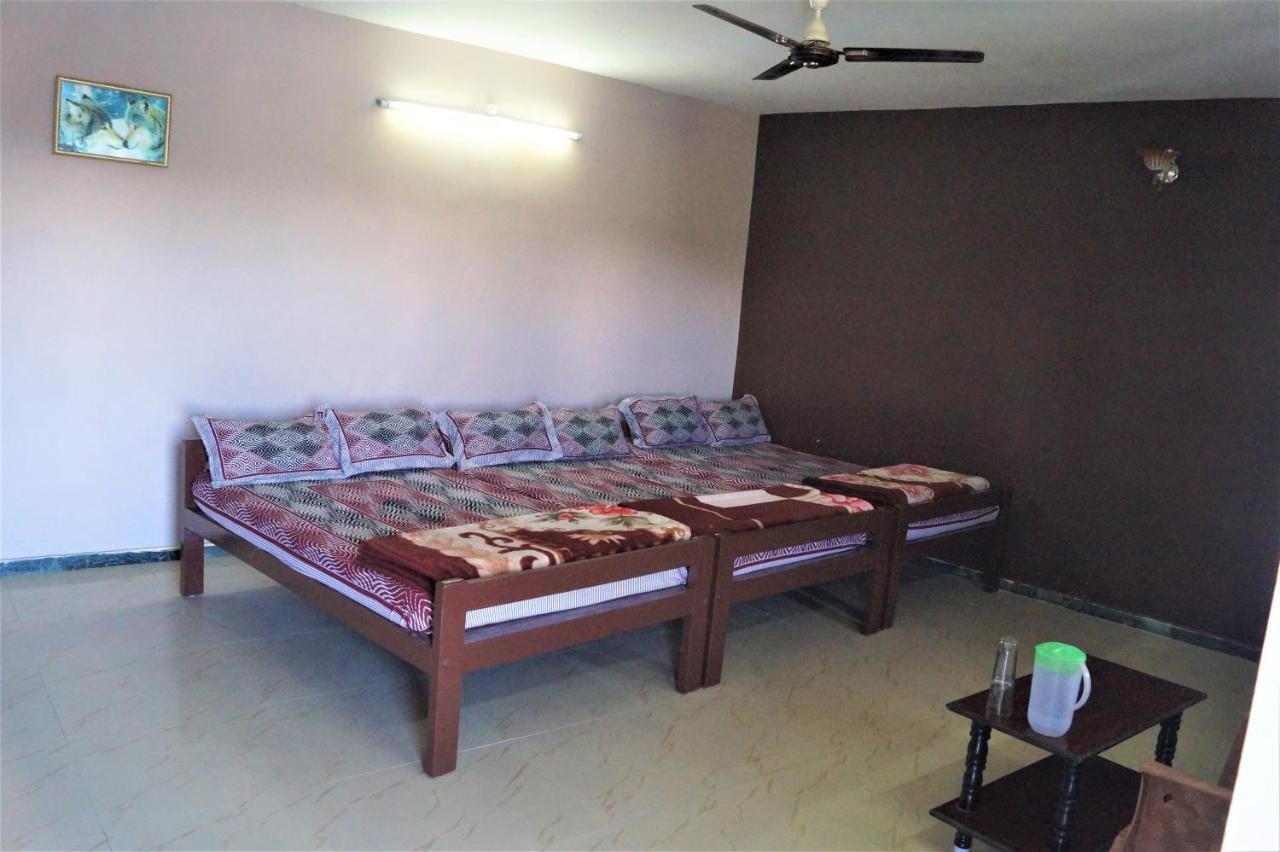 Wins Rooms Valparai Luaran gambar