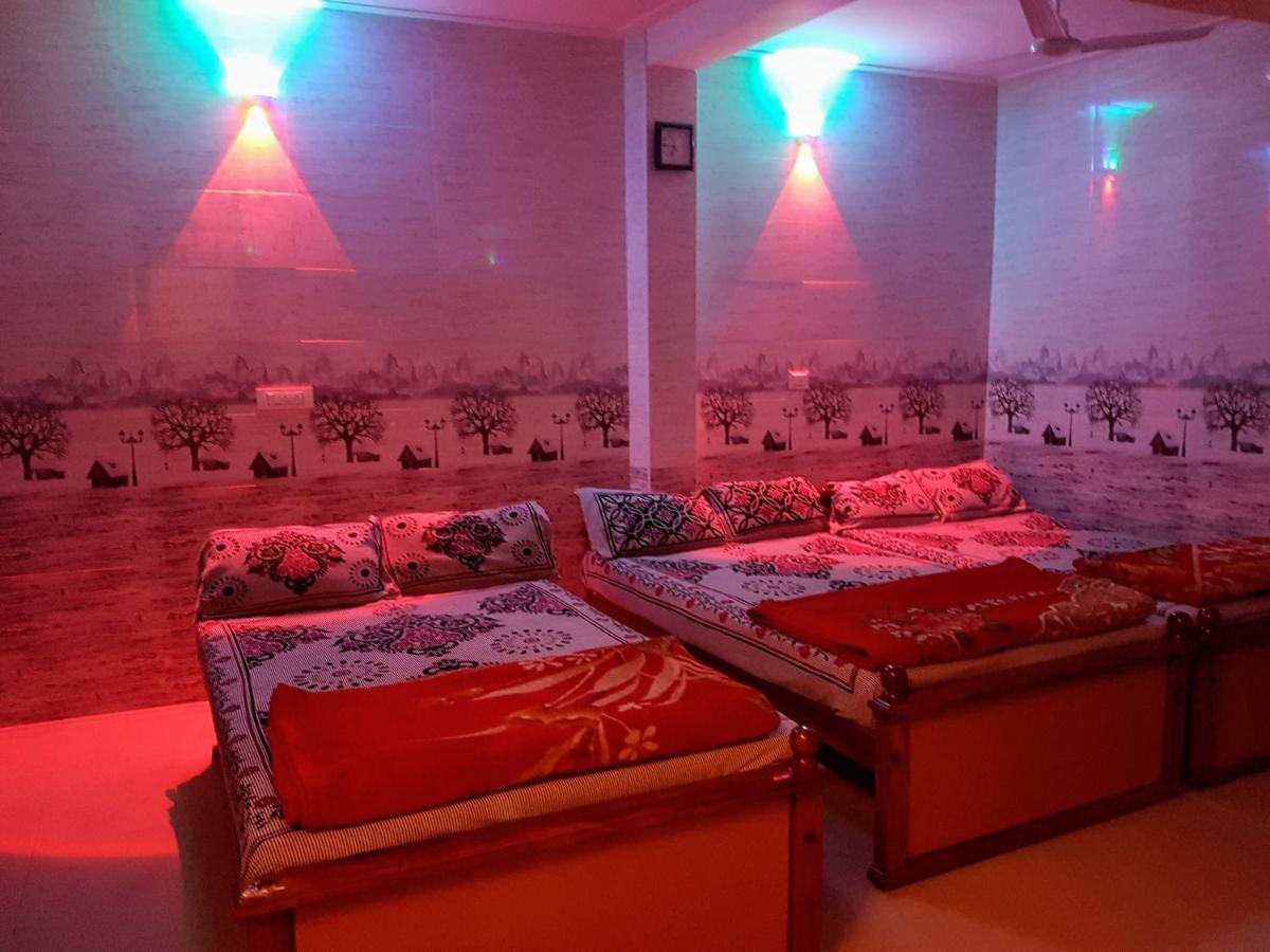 Wins Rooms Valparai Luaran gambar